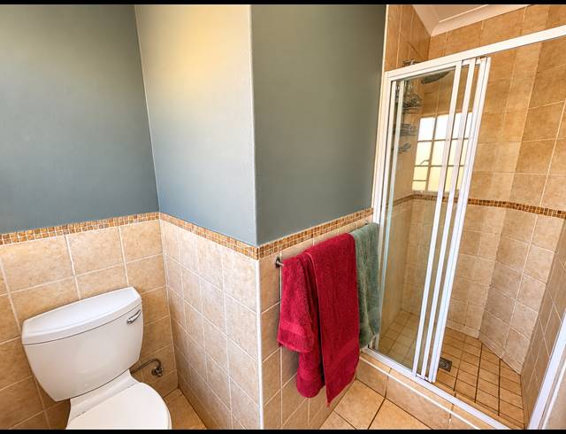 3 BEDROOM TOWNHOUSE FOR SALE IN REYNO RIDGE